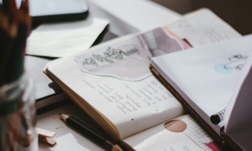 Journaling is a powerful way to improve mental health, reduce stress and anxiety and support wellbeing.