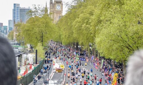 Runners at the London Marathon with Big Ben behind